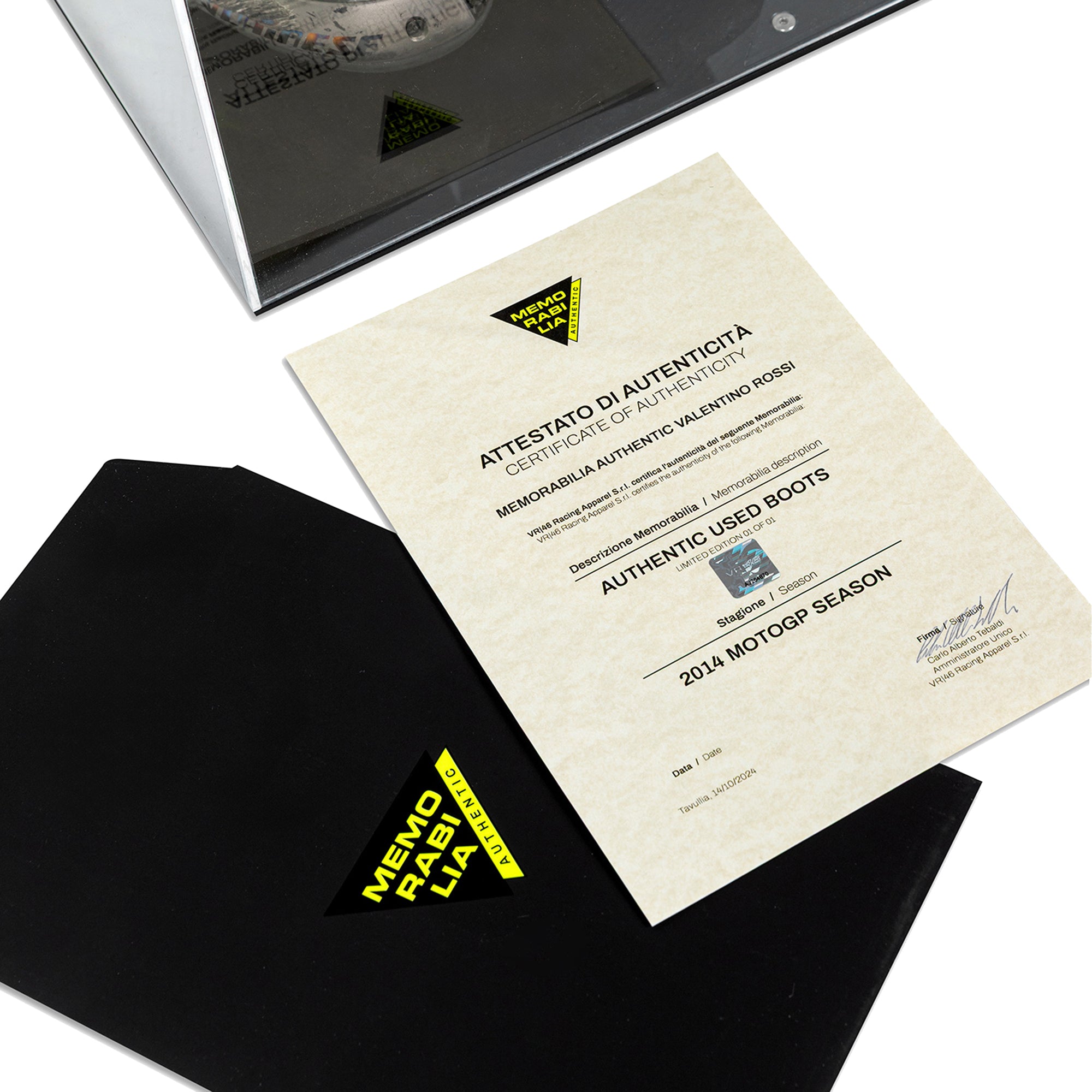 LOT 102 - VALENTINO ROSSI-2014 MOTOGP-MOVISTAR YAMAHA-BOOTS-USED-SIGNED