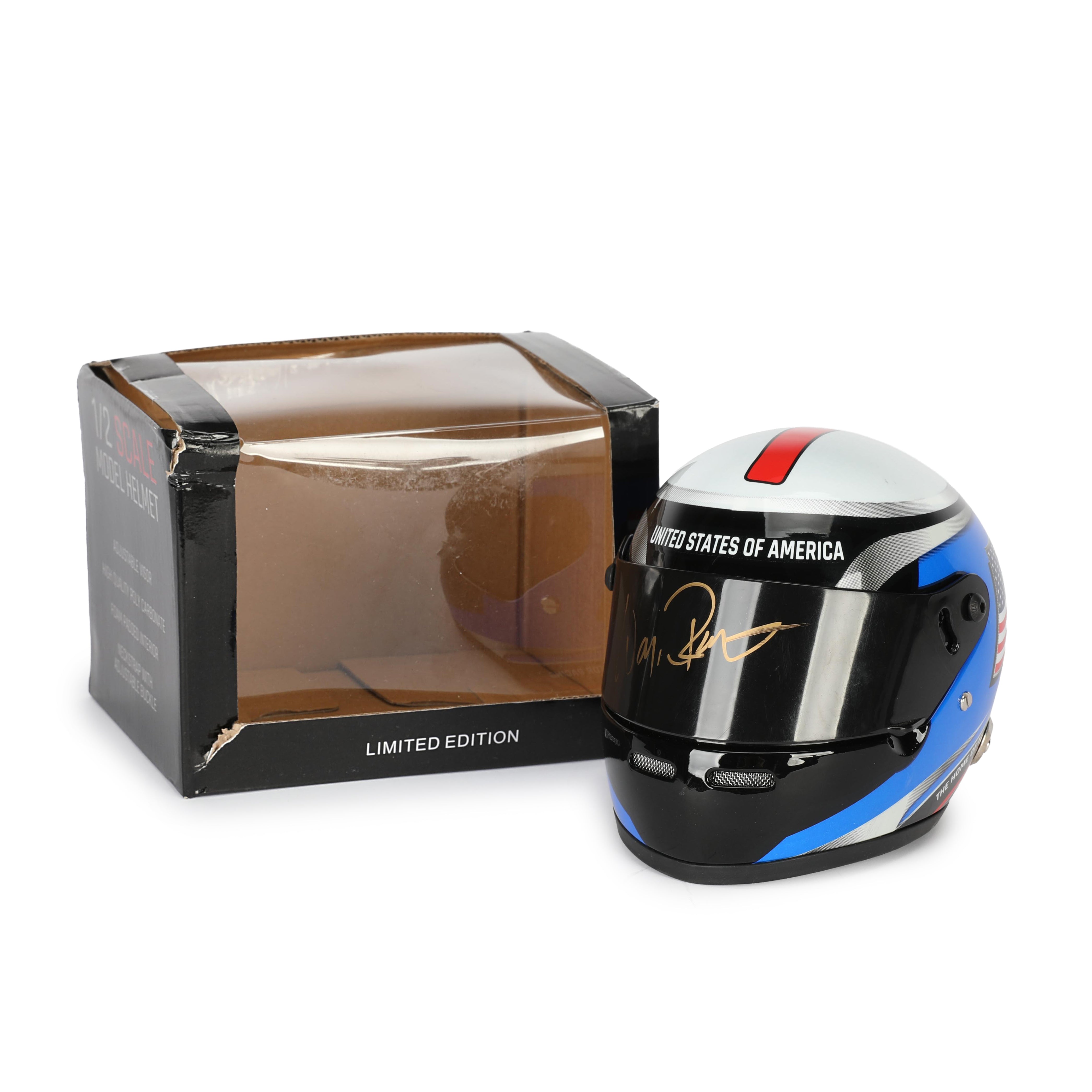 Wayne Rainey Signed 1:2 Scale Helmet – Americas GP