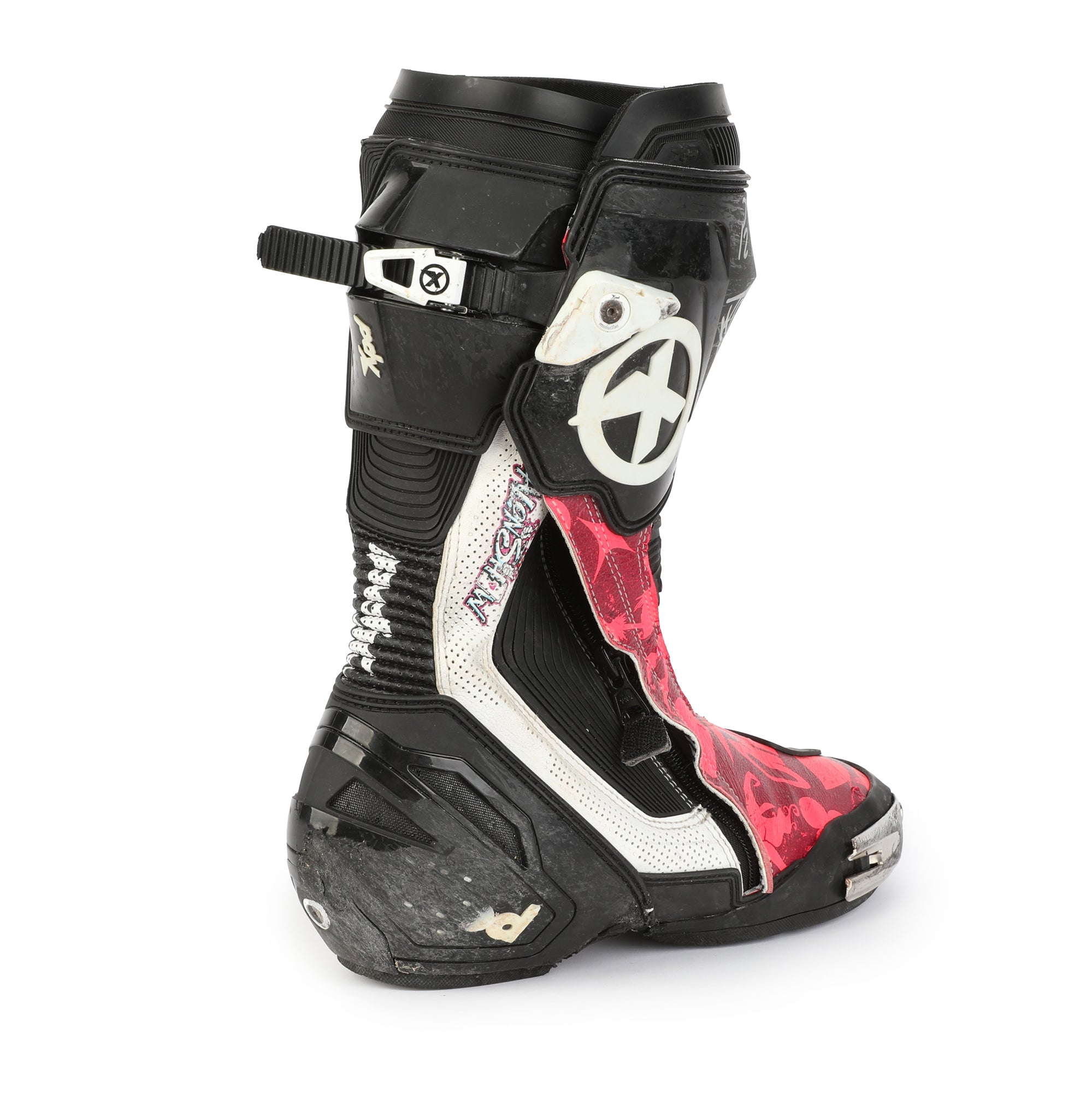 Alonso López Signed Race Used Right Boot – 2024 Austrian GP