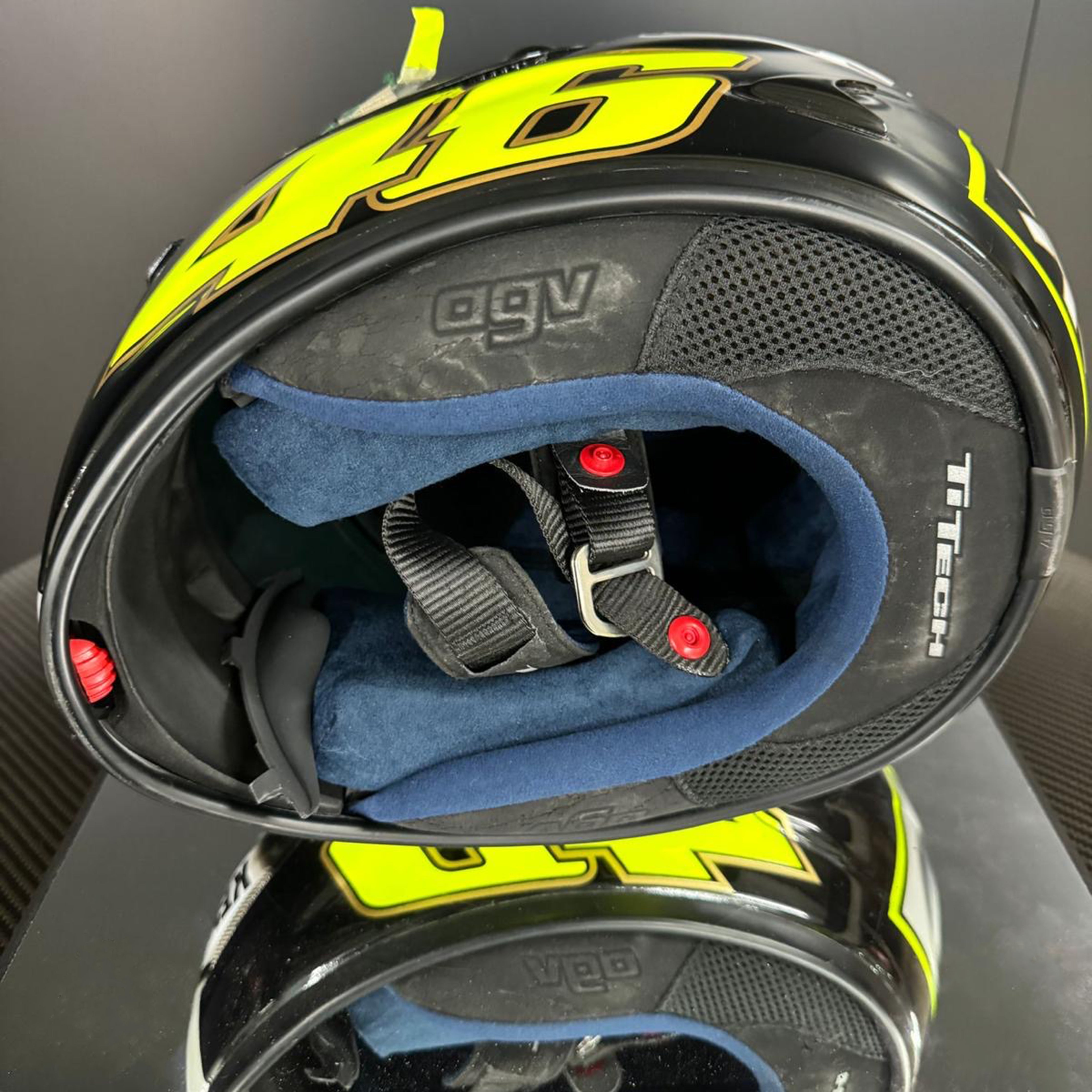 LOT 014 - Valentino Rossi 2007 'Excalibur' Sepang Test Helmet