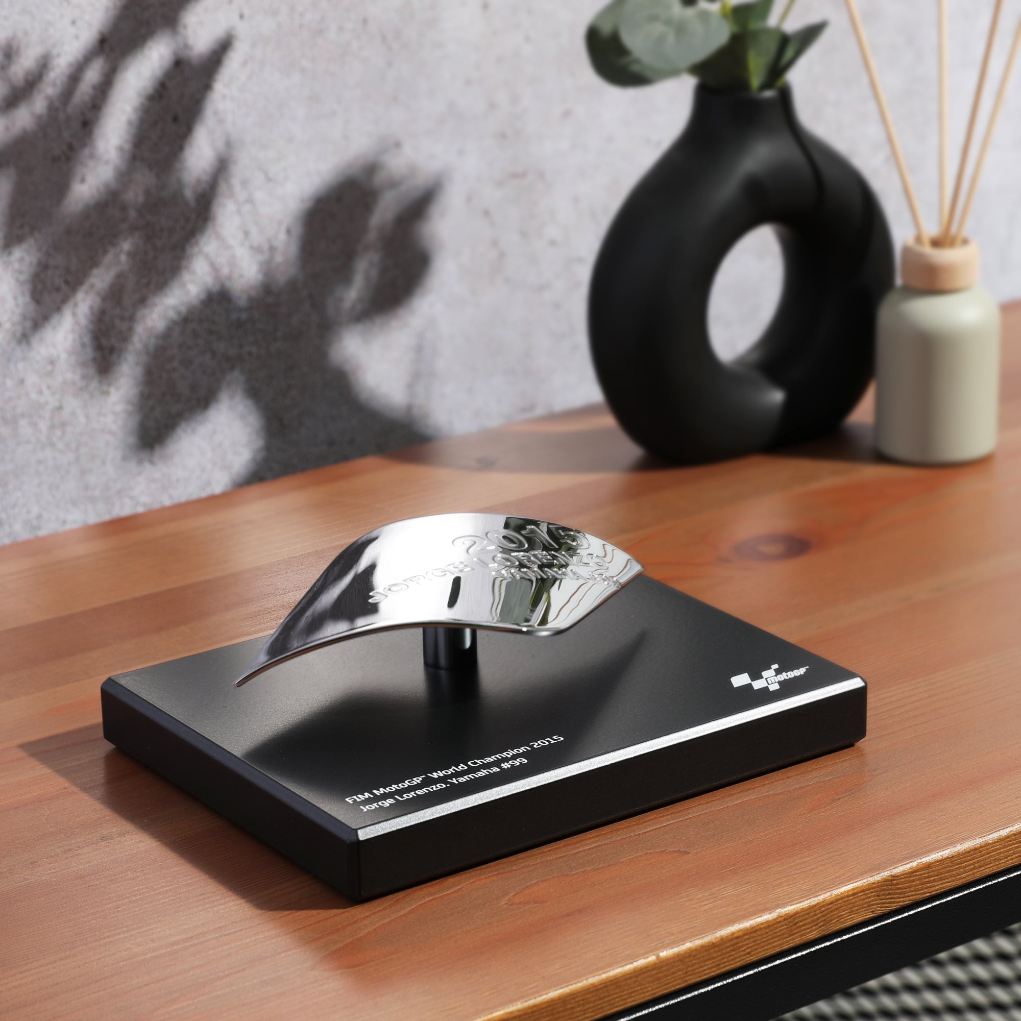 Replica FIM MotoGP World Championship Trophy Plaque – Jorge Lorenzo 2015