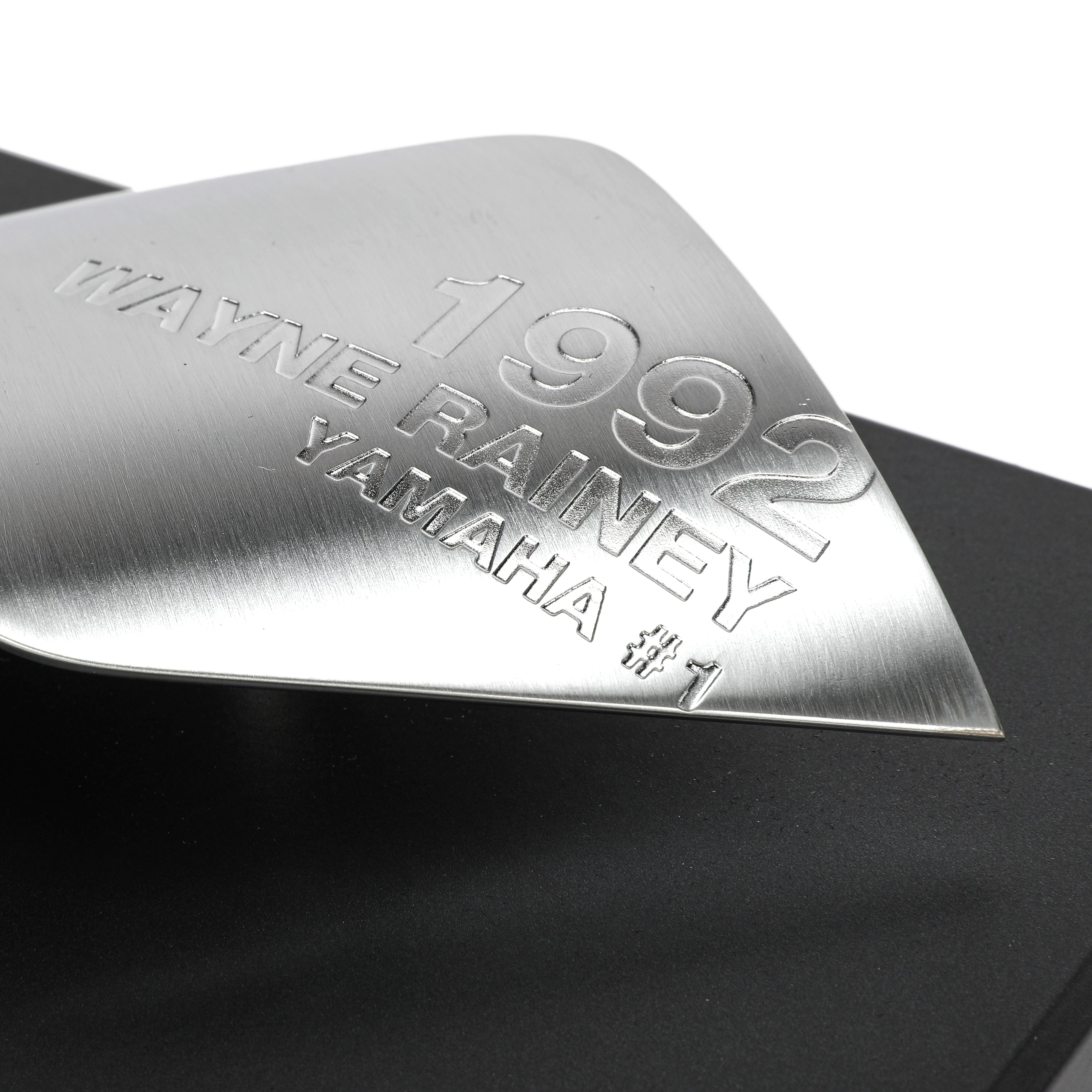 Wayne Rainey Yamaha MotoGP Team Replica Trophy Champion Piece – 1992 MotoGP™ Championship