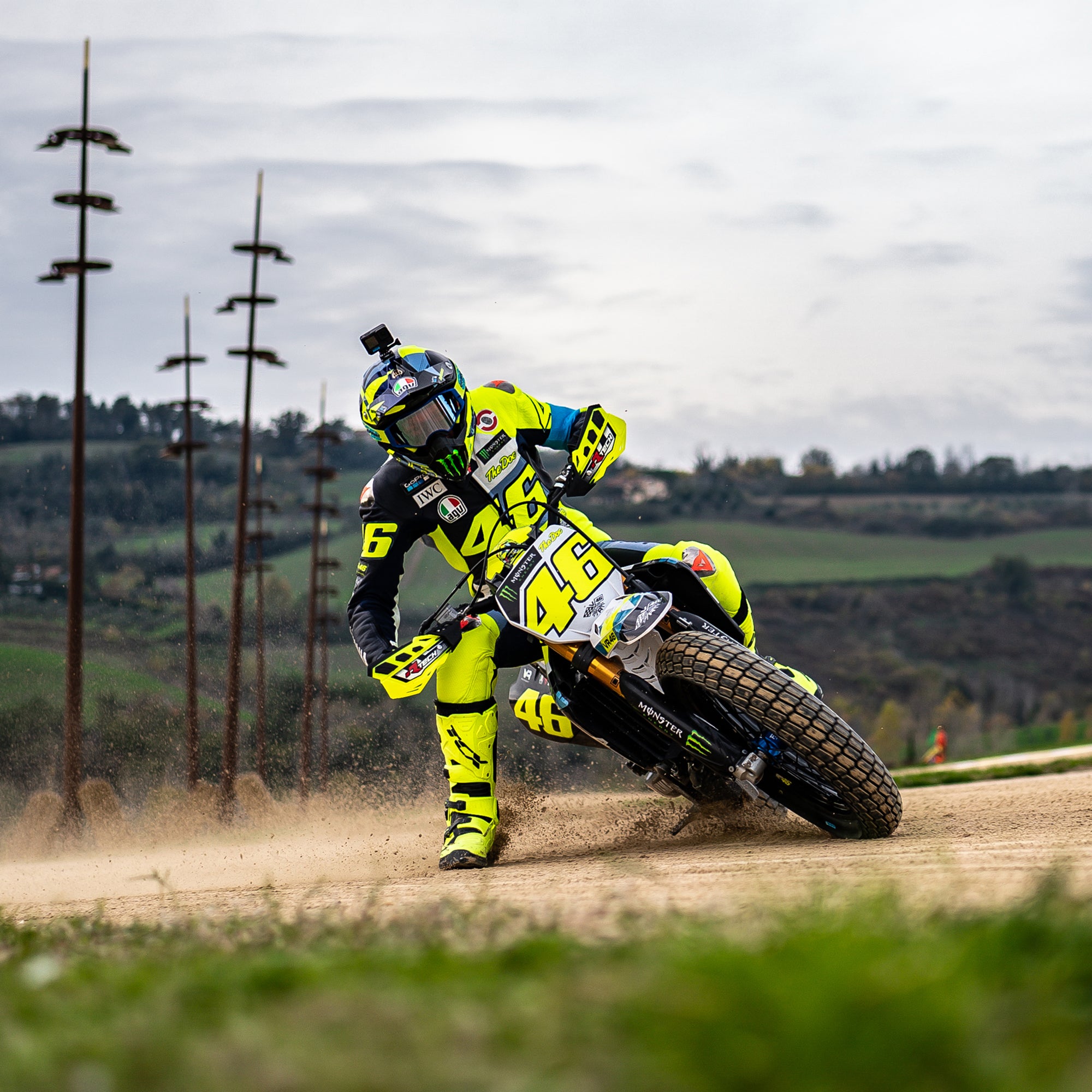 LOT 101 - Valentino Rossi Signed 2021 Training Yamaha YZF 450 Flat Track