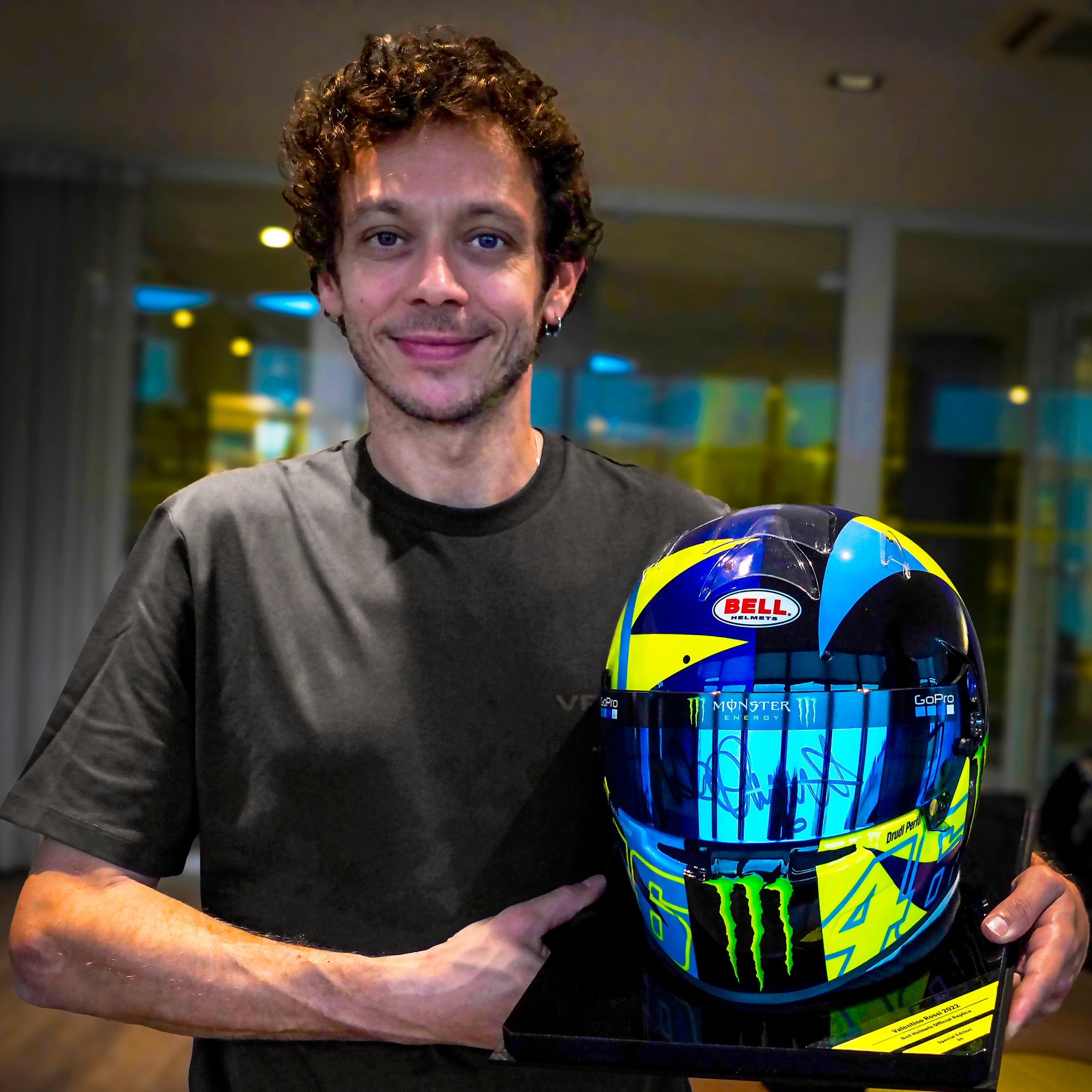 LOT 108 - VALENTINO ROSSI-SEASON 2022-FANATEC GT WORLD CHALLENGE EUROPE-HELMET-SINGED VISOR-REPLICA