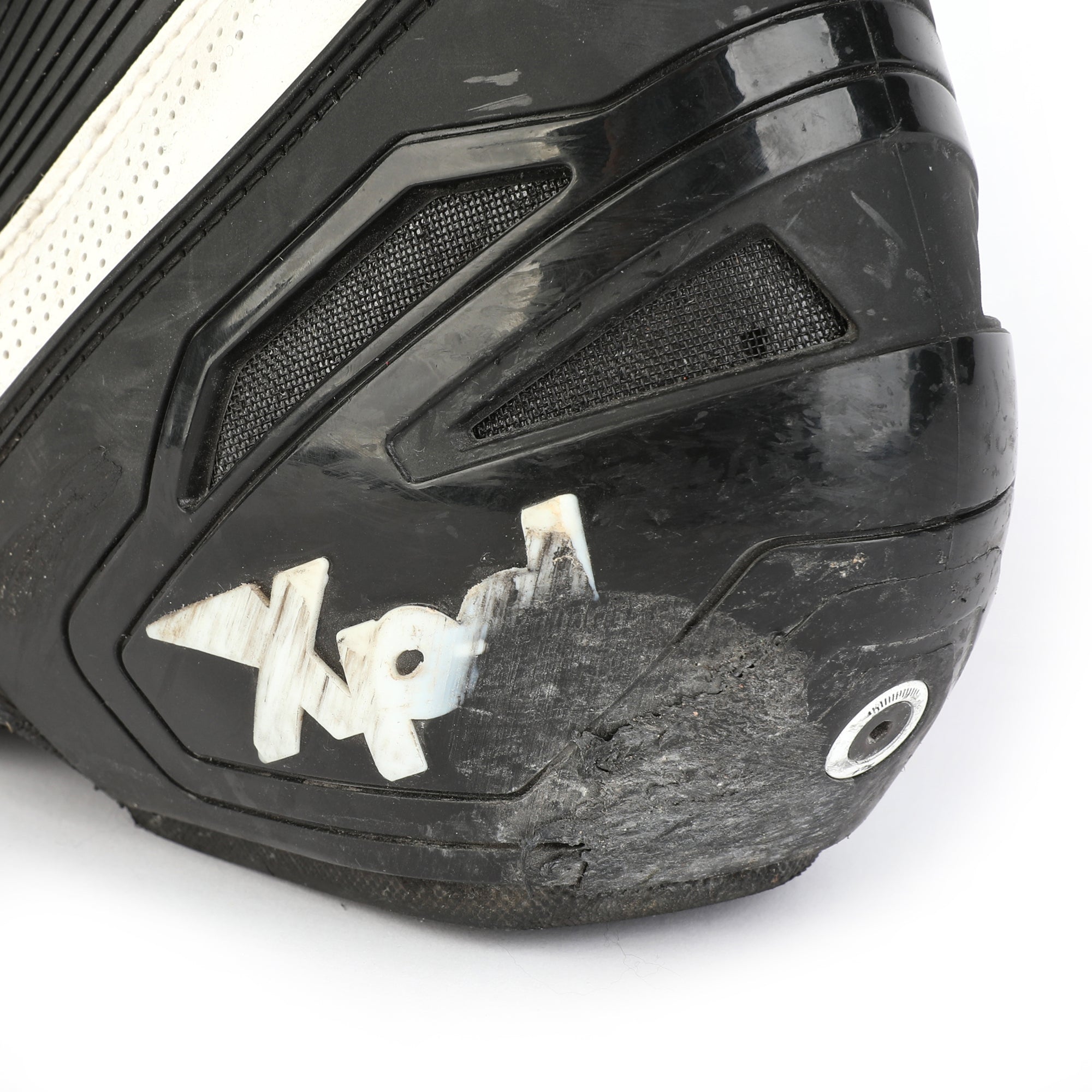 Alonso López Signed Race Used Left Boot – 2024 Austrian GP